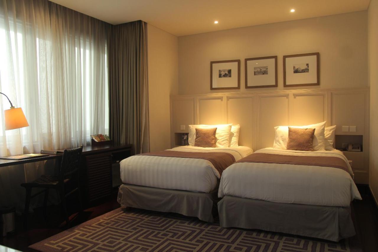 The Shalimar Boutique Hotel Malang Exterior foto